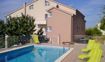 Appartement  dans Poljanak