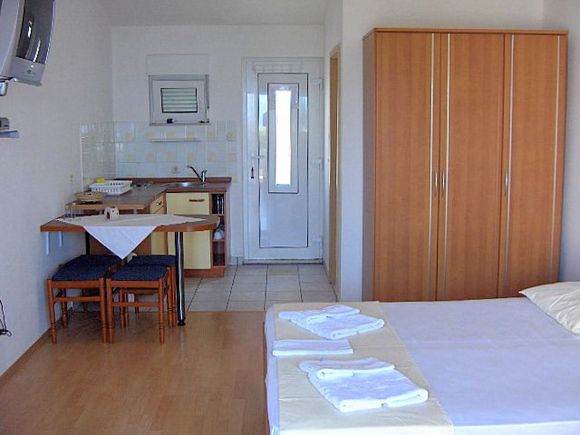 Appartement App br. 4 dans Bratus 2