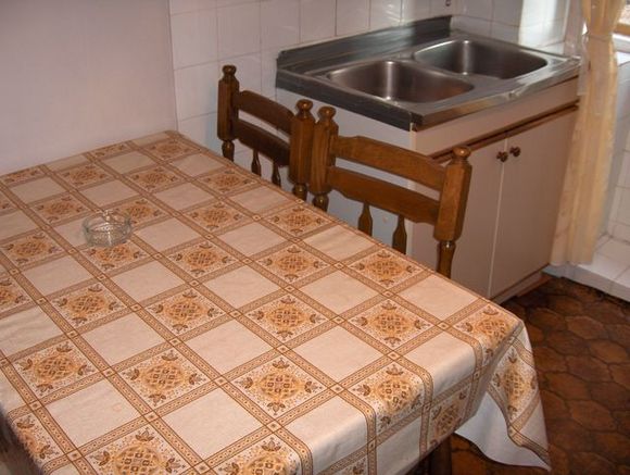 Appartement Kuća  A1 dans Vis 3