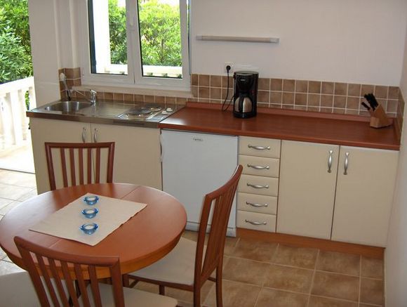 Appartement App. br. 3 dans Supetar 1
