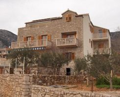 Appartement Zeleni dans Bol