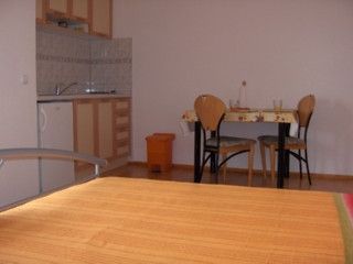 Appartement Narančasti dans Bol 3