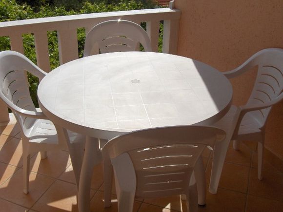 Appartement Apartman broj 12 dans Postira 9