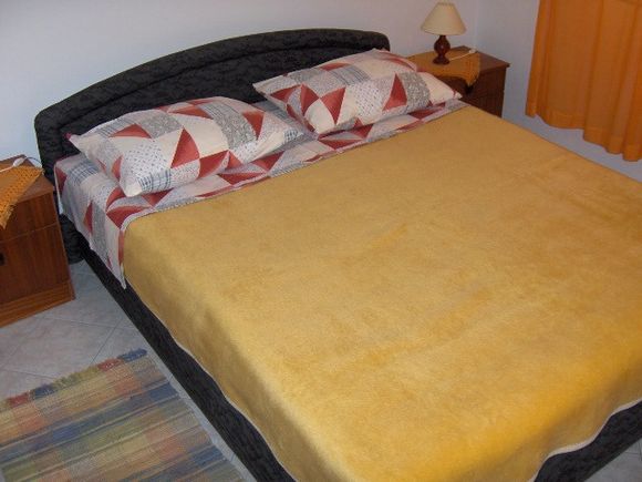 Appartement App Bijeli dans Necujam 3