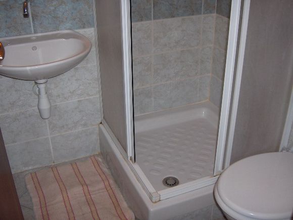 Appartement App Bijeli dans Necujam 5