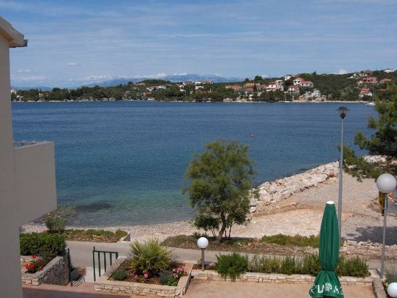 Appartement App Bijeli dans Necujam 7