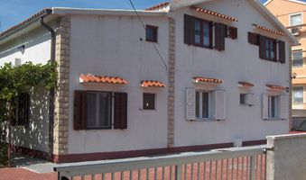 Appartement Apartman broj 1 dans Nin