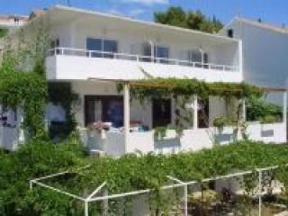 Appartement Žuti dans Hvar 1