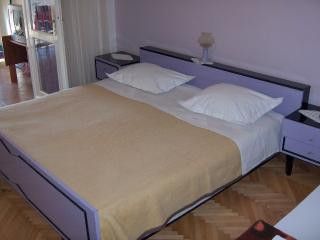 Appartement Ljubičasti dans Jelsa 1