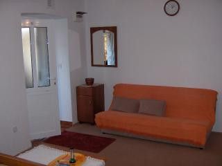Appartement Studioapartman br.1 dans Vis 4