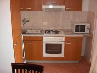 Appartement Lovre dans Mavarstica 1