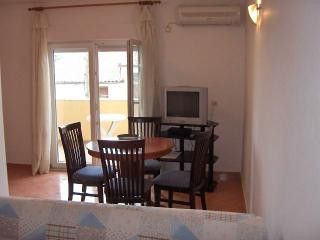 Appartement Lovre dans Mavarstica 3