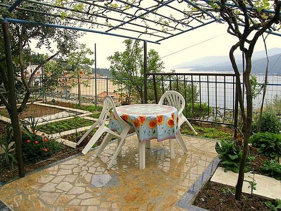 Appartement Br.3 dans Rabac 7