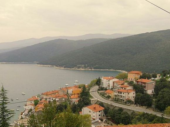 Appartement Br.2 dans Rabac 7