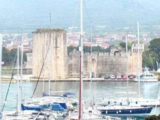 Appartement Broj 3 dans Trogir 9