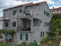Appartement App. br. 1 dans Postira