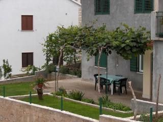 Appartement App. br. 1 dans Postira 13