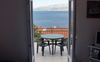 Appartement App. br. 2 dans Postira