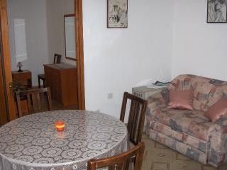 Appartement A4-prizemlje dans Hvar 2