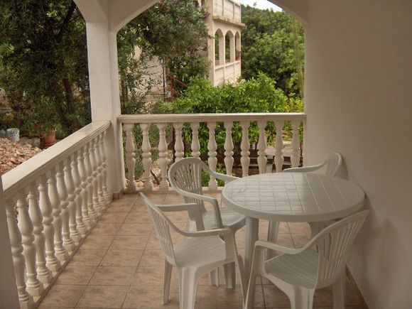 Appartement App br. 3 dans Vis 8