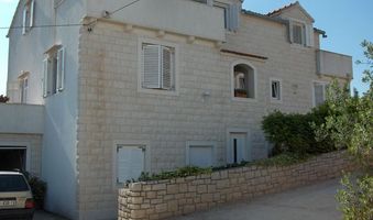 Appartement A4 dans Supetar