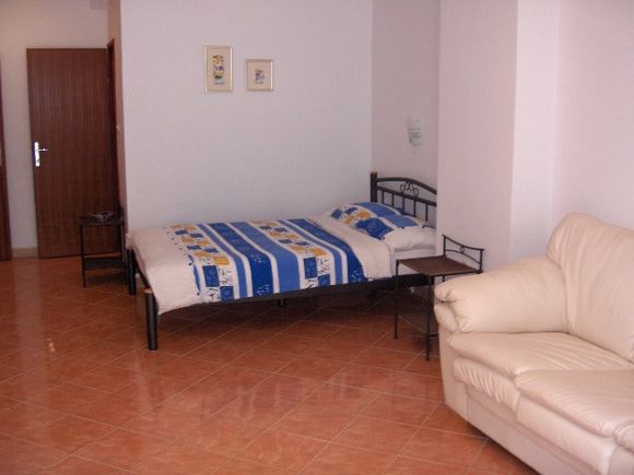 Appartement Studio br. 4 dans Bol 1