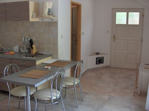 Appartement Studio br.6 dans Bol 2
