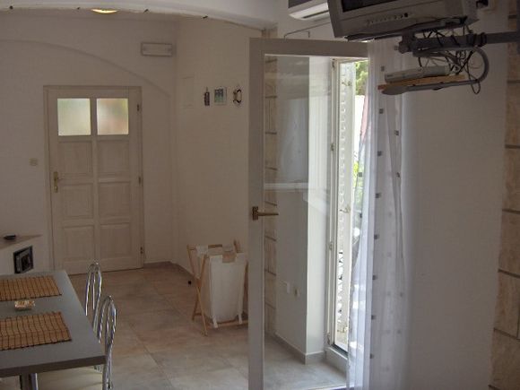 Appartement Studio br.6 dans Bol 5