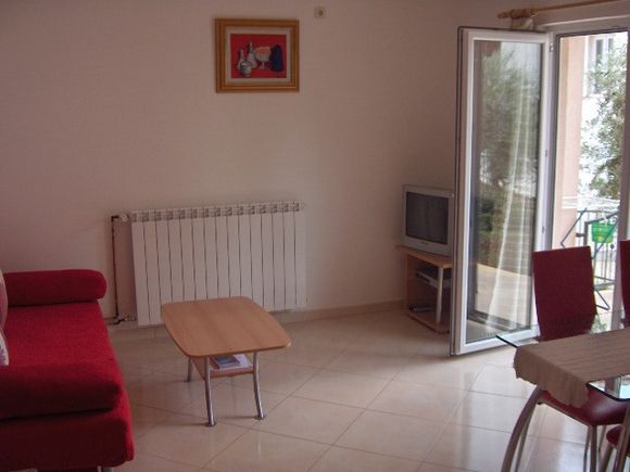 Appartement App br. 2 dans Bol 3