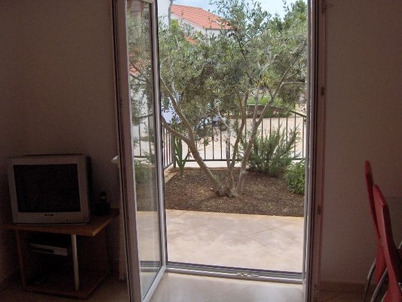 Appartement App br. 2 dans Bol 9