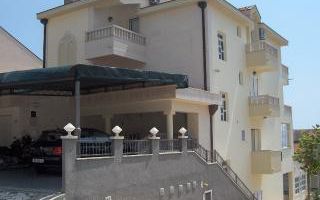 Appartement Studio br.4 dans Makarska