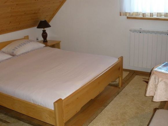 Appartement Soba br. 1 dans Poljanak 1
