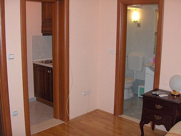 Appartement Studio br.4 dans Kastel Stari 3