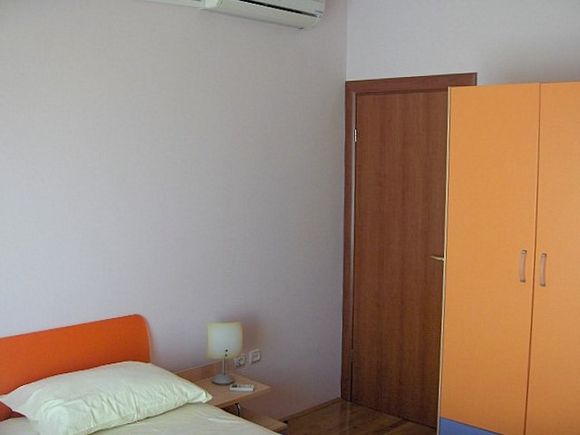 Appartement Studio br.2 dans Kastel Stari 3