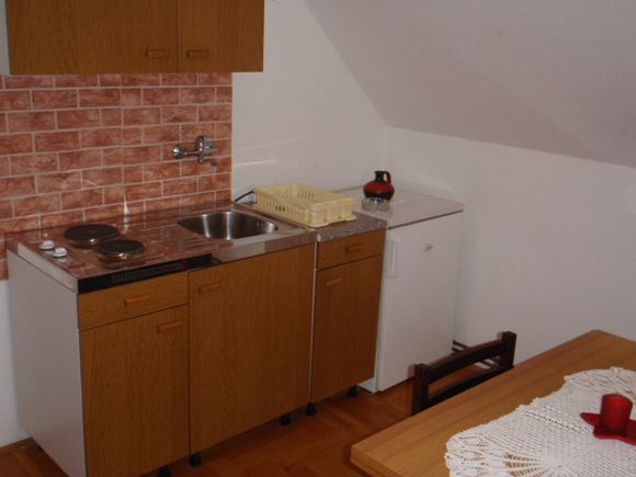 Appartement App - trokrevetni dans Smoljanac 2
