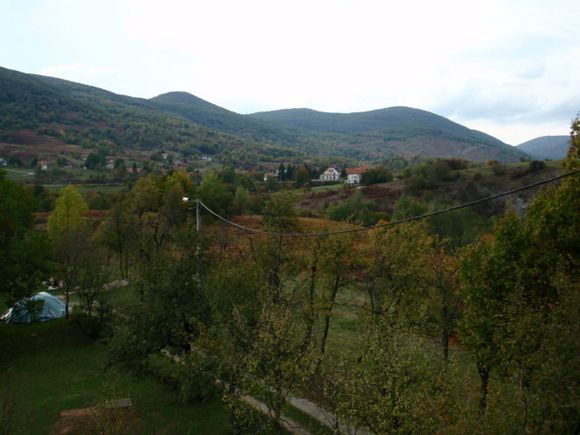 Appartement App - trokrevetni dans Smoljanac 9