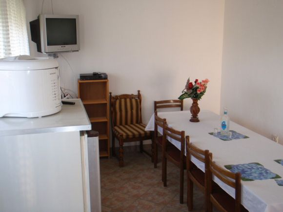 Appartement Br 2 dans Poljanak 9