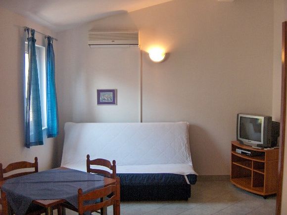 Appartement Broj 4 dans Klek 3