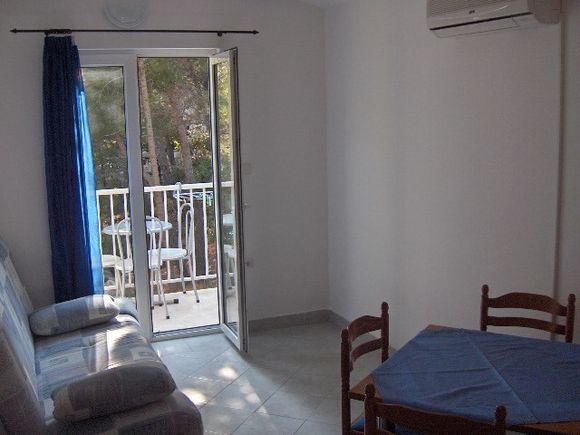 Appartement Broj 6 dans Klek 3
