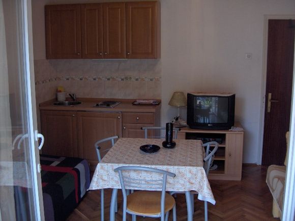 Appartement 2 dans Mandre 1