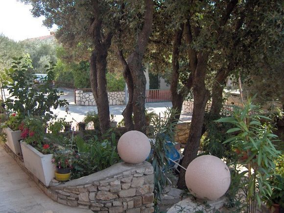 Appartement 2 dans Mandre 13