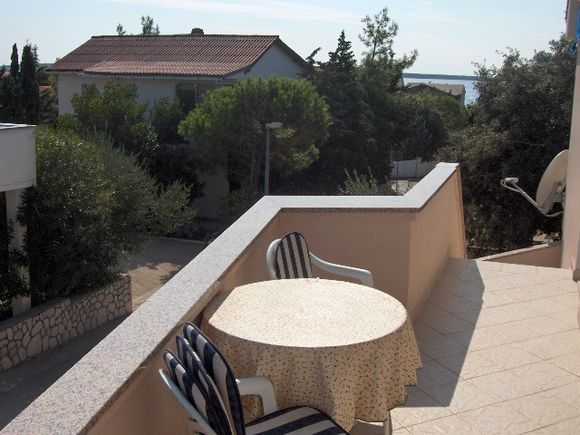Appartement 3 dans Mandre 10