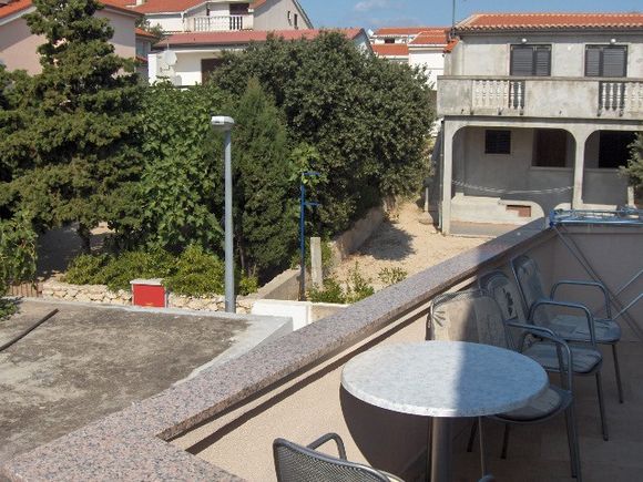 Appartement DANIEL dans Mandre 9