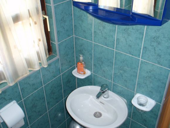 Appartement Kućica dans Poljanak 8