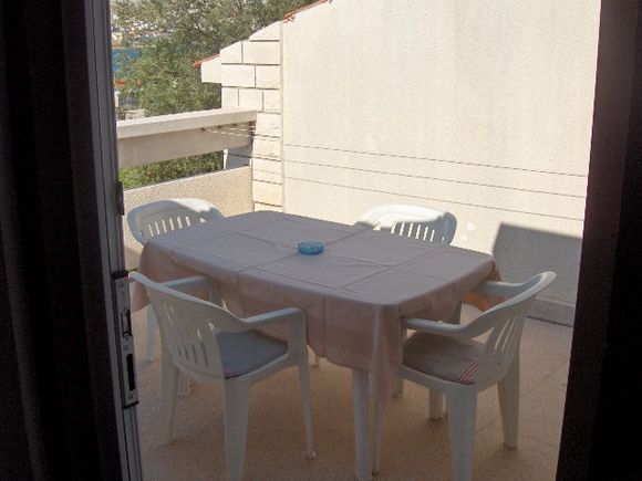 Appartement App br. 5 dans Pag 8