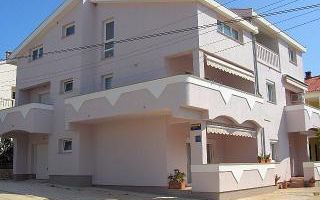 Appartement App br. 3 dans Simuni
