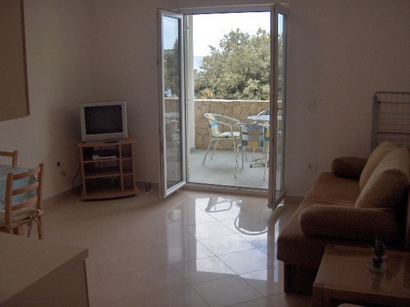 Appartement App br. 3 dans Mandre 2