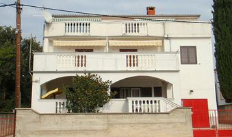 Appartement App br. 3 dans Biograd na Moru