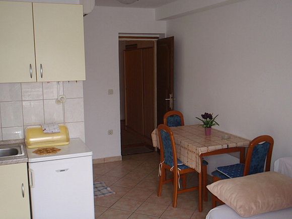 Appartement App br. 6 dans Biograd na Moru 3