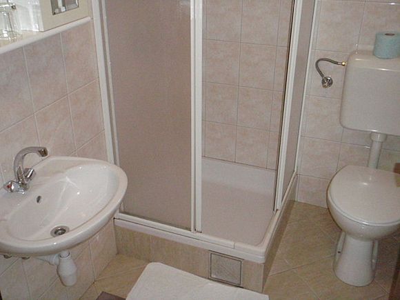 Appartement Soba br. 3 dans Irinovac 6